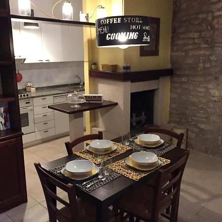 アッシジFrancesco House Familyアパートメント エクステリア 写真