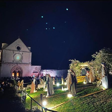 アッシジFrancesco House Familyアパートメント エクステリア 写真